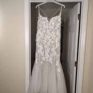 Azazie brand new wedding dress matching veil, detachable belt and garment bag.